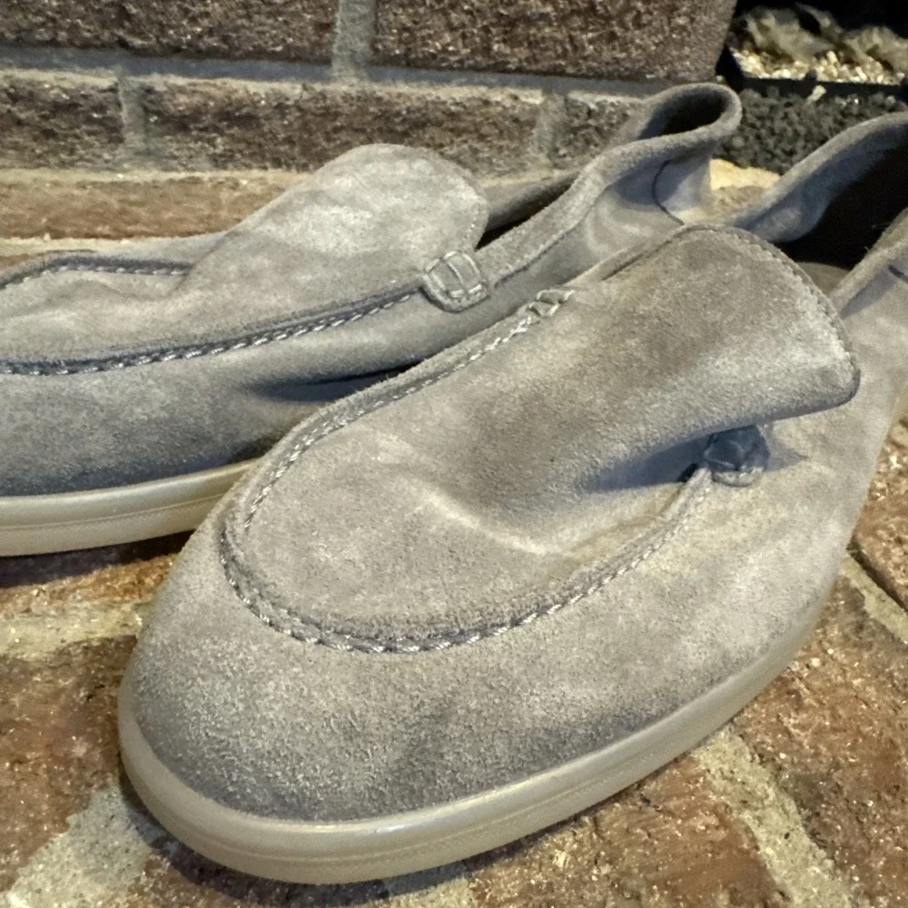 Bruno Magli 10 italy leather